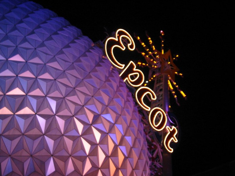 Epcot_closeup