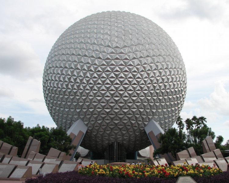 Spaceship_Earth_2