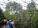 Inside_Queens_Zoo_dome_jeh