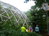 Queens_Zoo_dome_outside_jeh