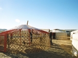yurt-construction-3