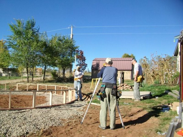 DomebuildinginColorado036