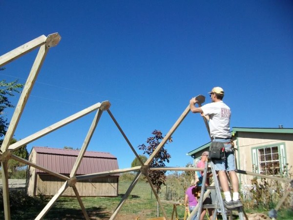 DomebuildinginColorado050