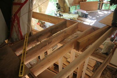 bear_creek_interior_walls_upper_floor_int12