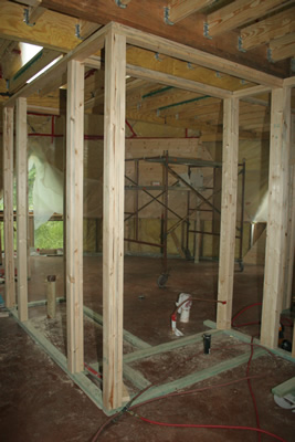 bear_creek_interior_walls_upper_floor_int9